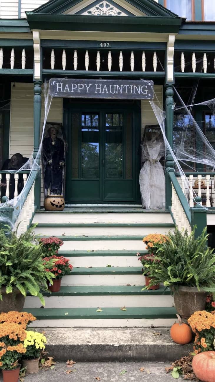 1890s Victorian Home Decorated for Halloween Apartment Therapy